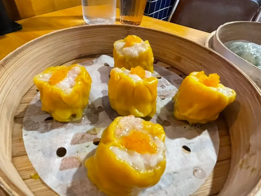 쇼마이 딤섬 접시 클로즈업