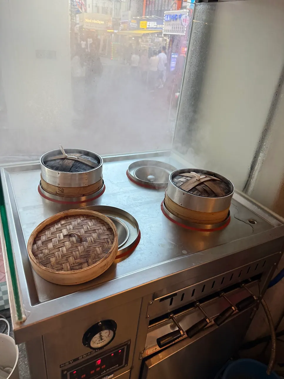 Picking up a piece of dim sum