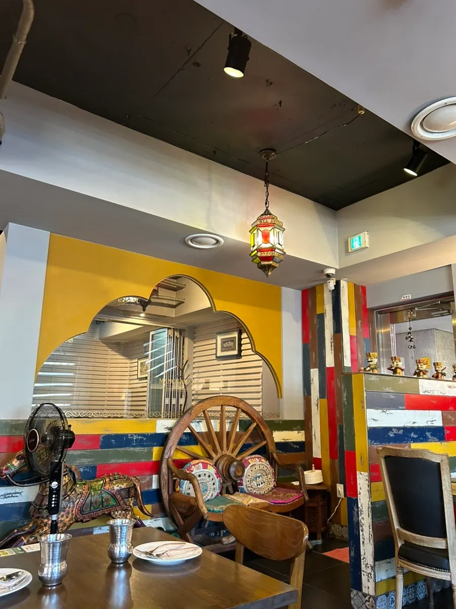 Indian restaurant near Hyehwa Station