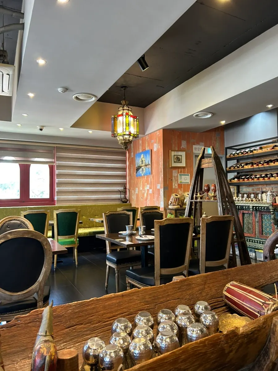 Information for Meono Kkameona Daehangno Branch