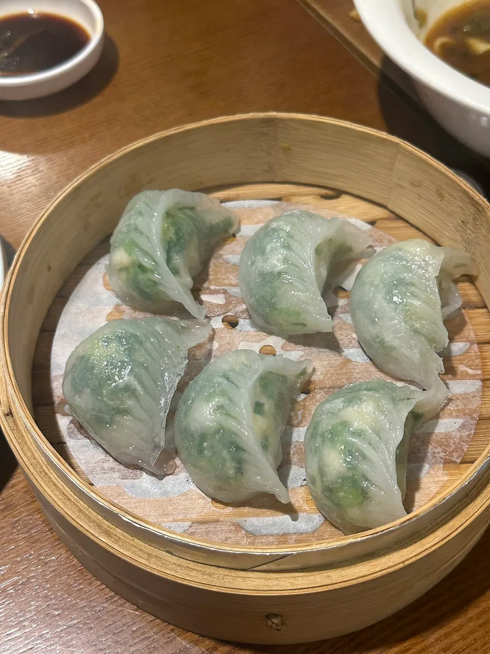 A plate of guobaorou tossed in sauce