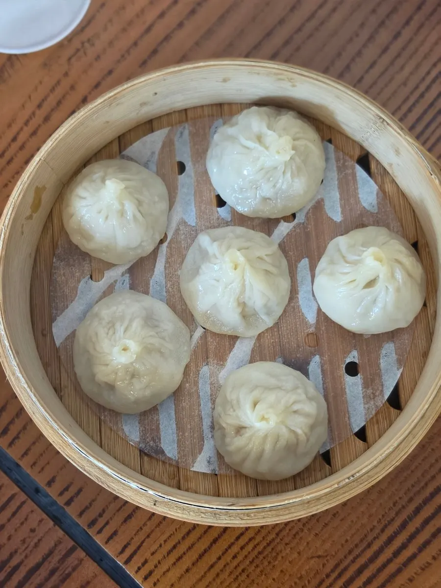 대학로 점심 데이트 날치알 쇼마이·사천식 우육도삭면, 청화원 대학로점