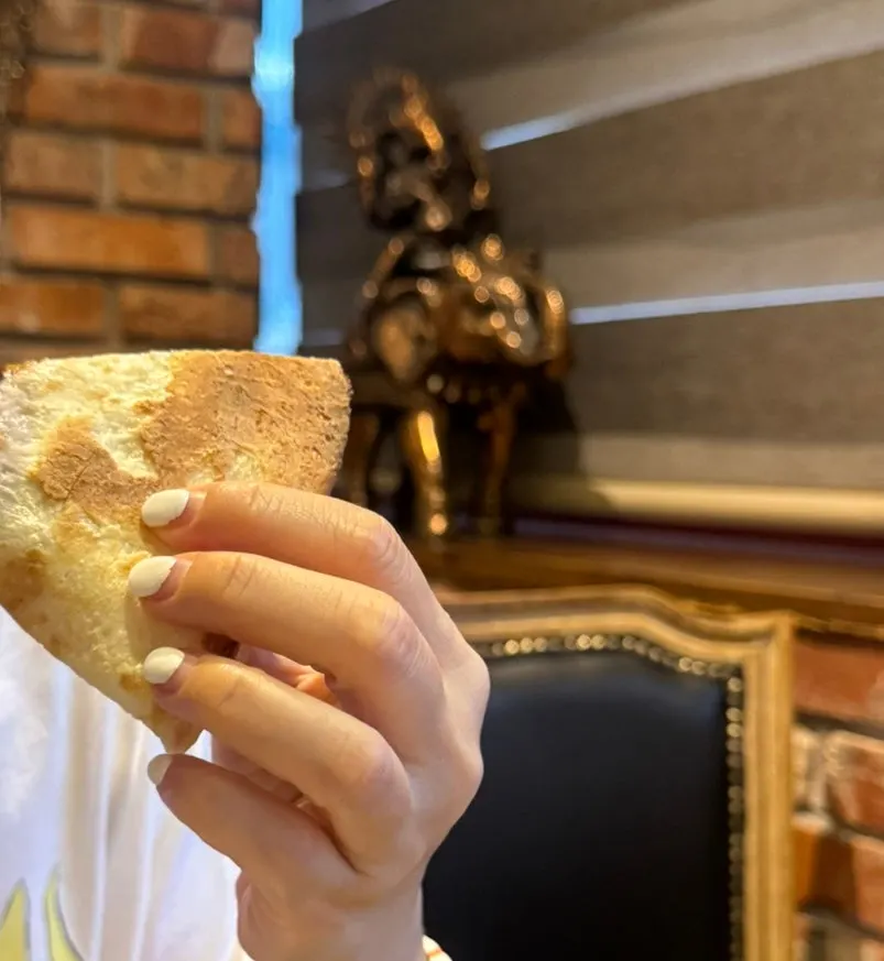 크기가 큰 갈릭난