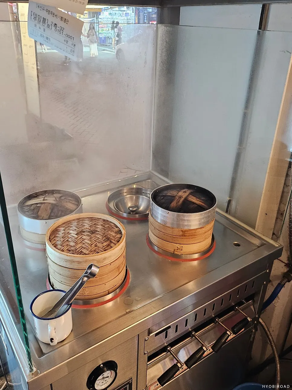 조용하고 아늑한 청화원 대학로점 2층 좌석