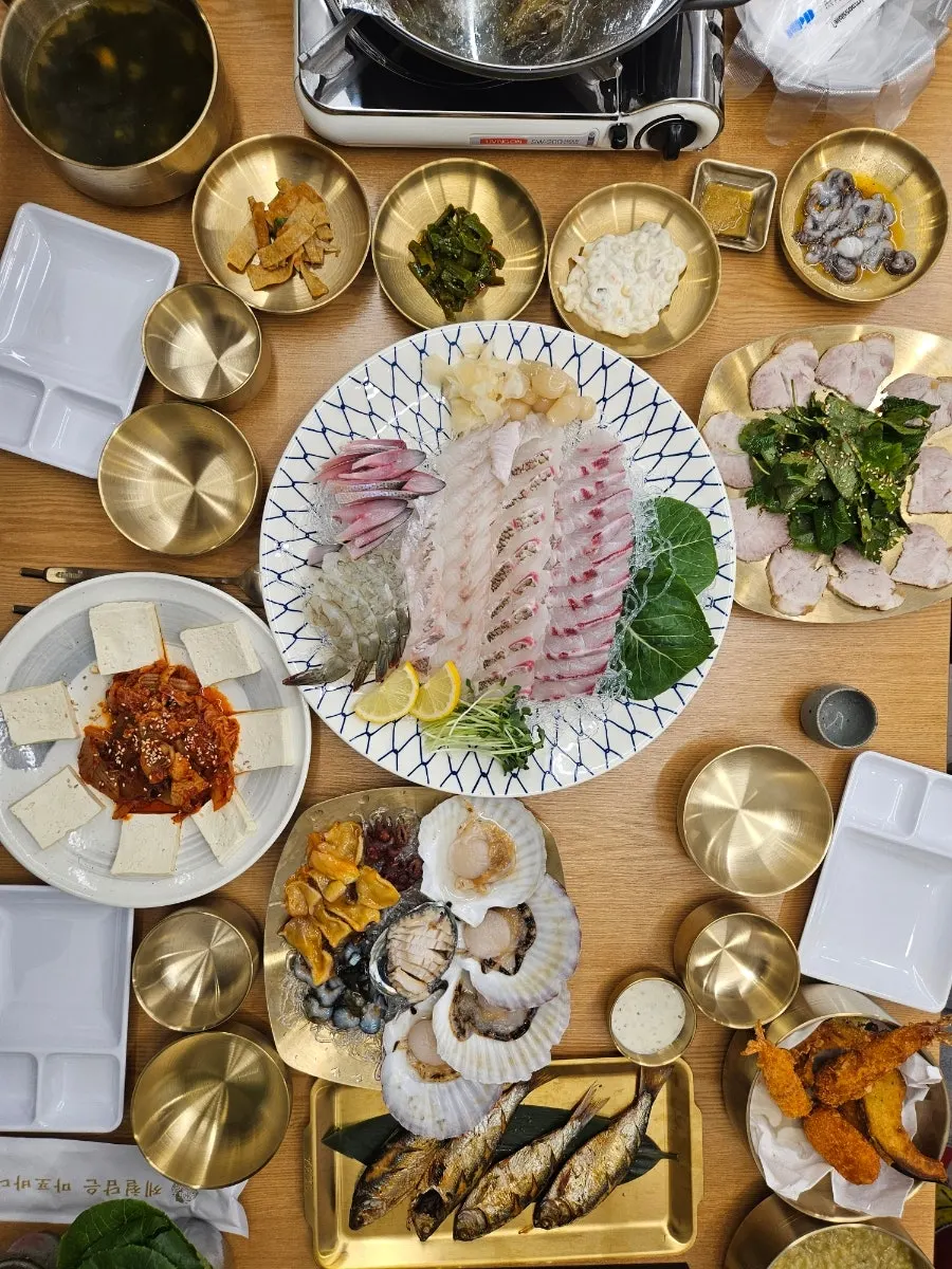 151,000원 시그니처 한상 전체 상차림