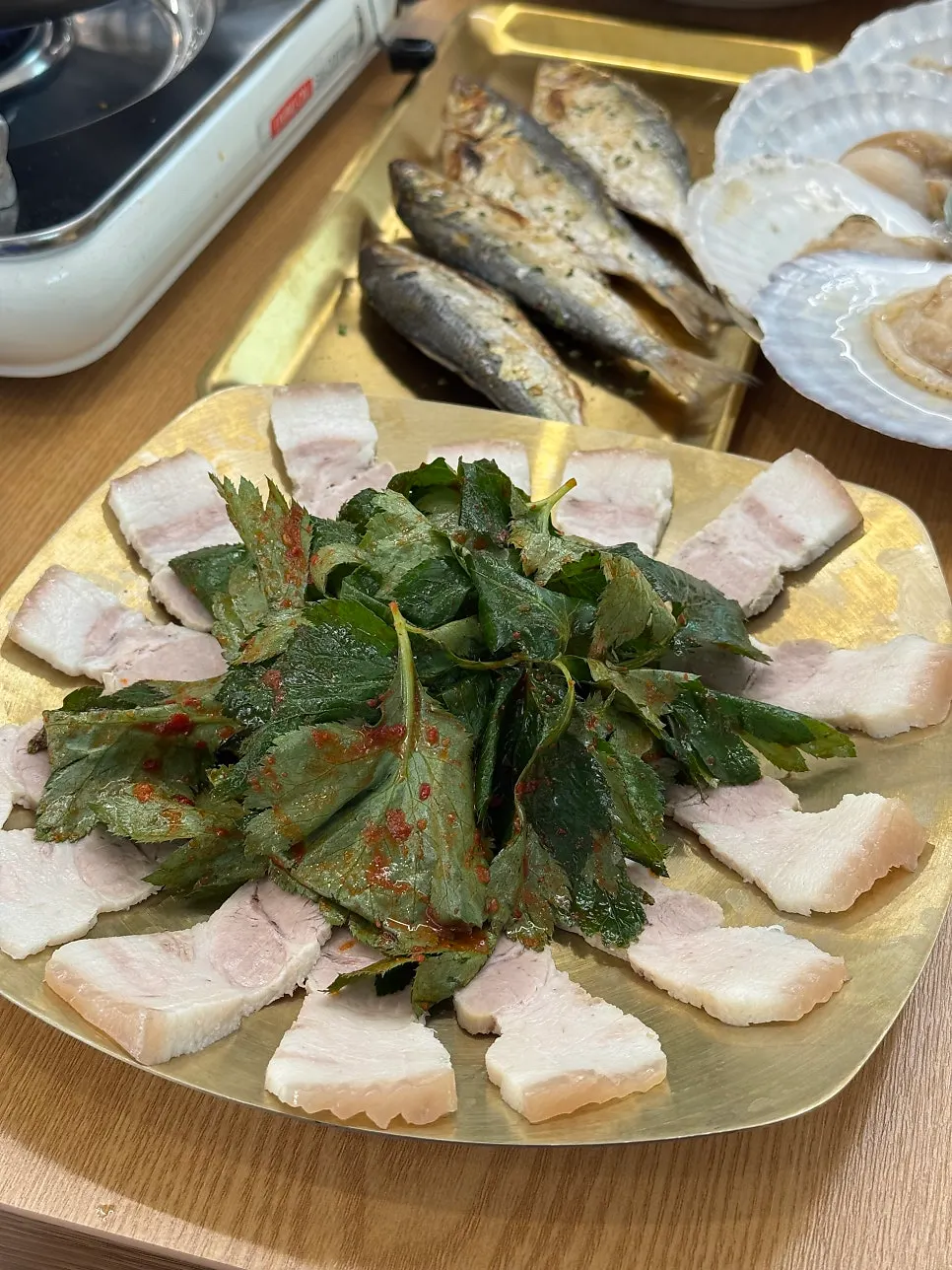 A fresh assorted seafood platter