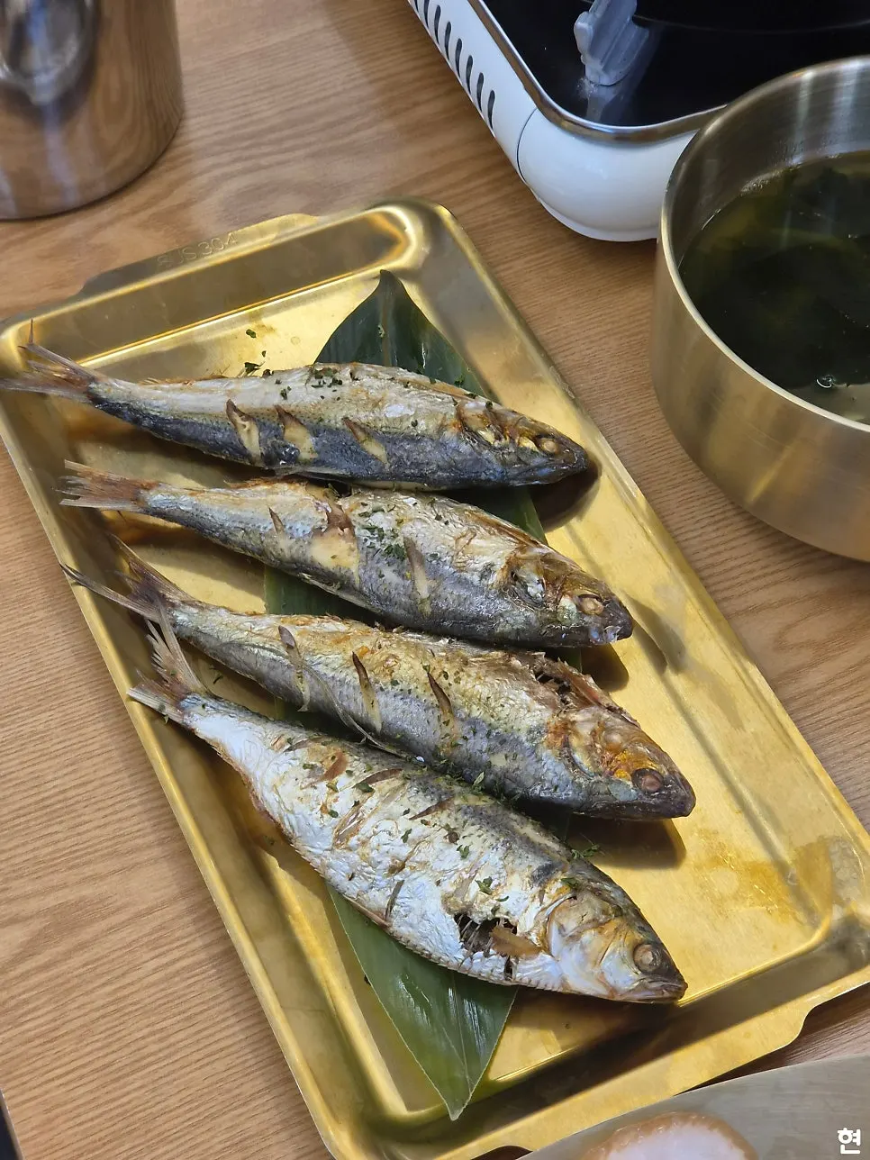 활새우와 모둠회가 포함된 세트