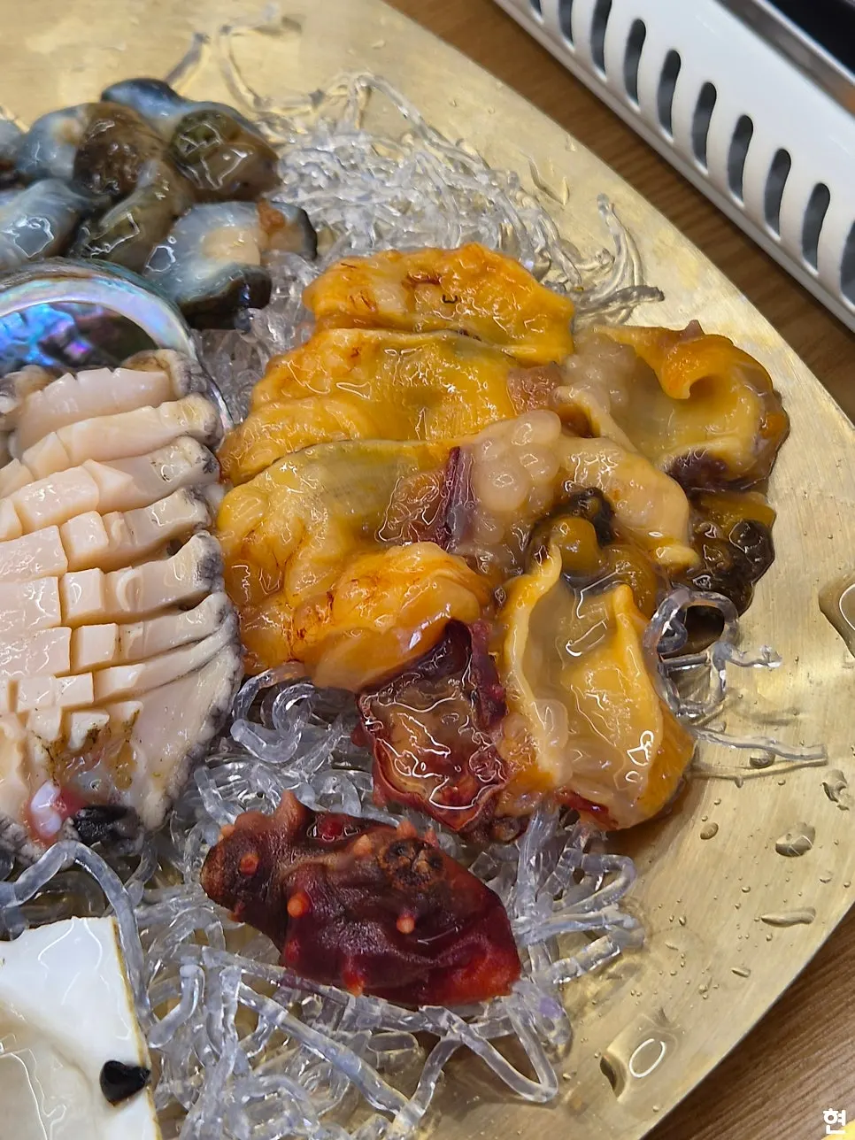 전복 해삼 가리비 멍게 해산물 모둠