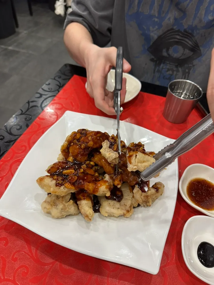 Sujeoga garlic tangsuyuk menu