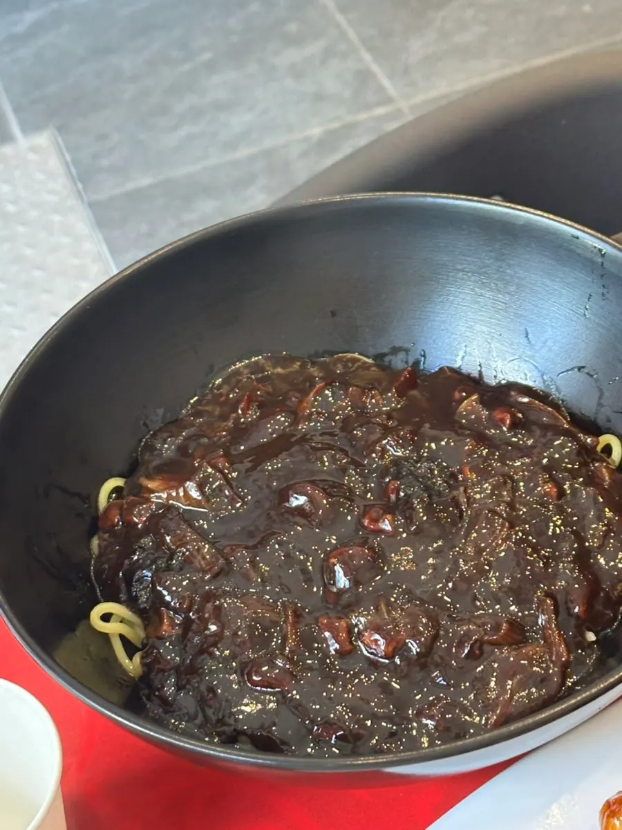 수저가 옛날 짜장면