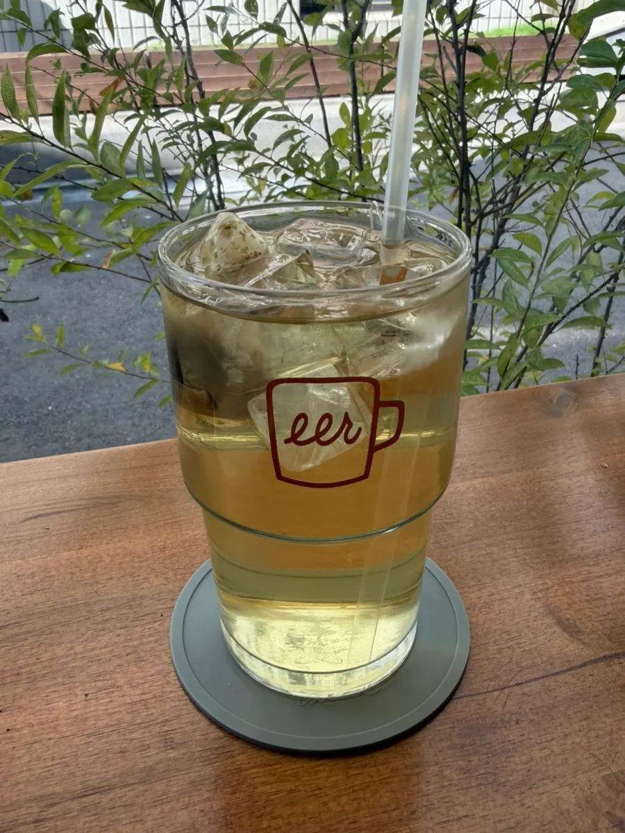 Photo-friendly menu items in natural light