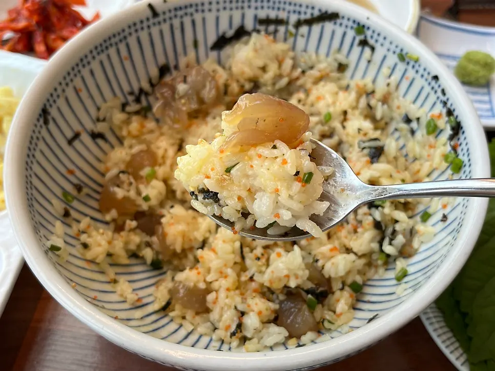 Soy sauce shrimp rice with wasabi