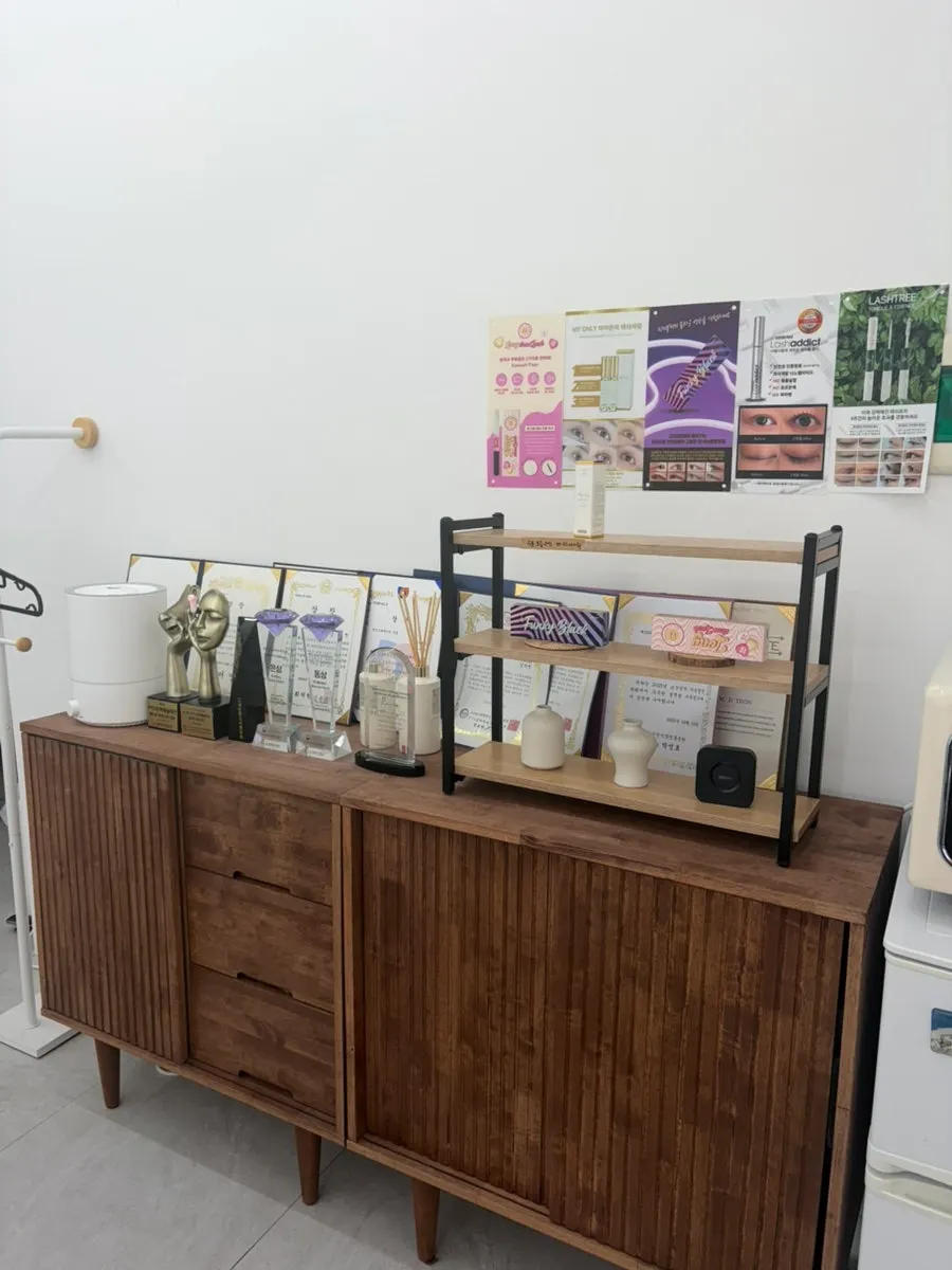 Certificates and trophies inside the salon