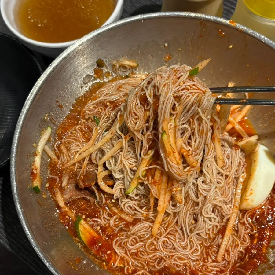 Grilled hanwoo enjoyed by cut