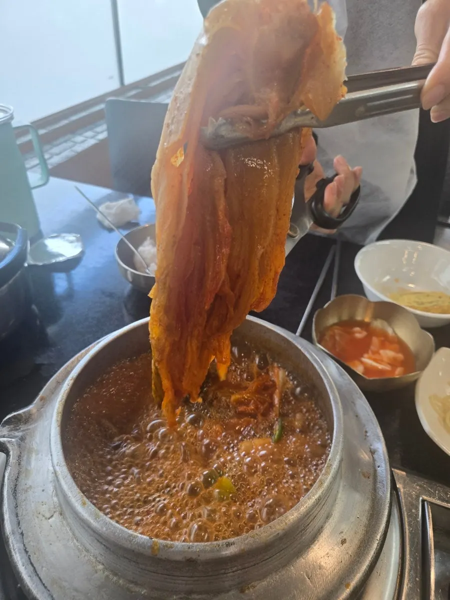 Korean restaurant suited to family meals and gatherings