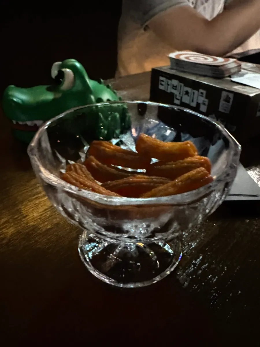 Ice-breaking game played while drinking