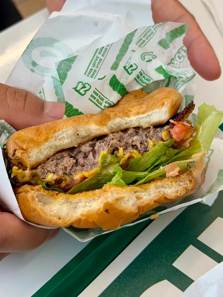 Cross-section and ingredients of the chicken burger