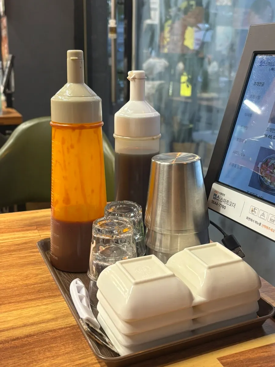 Table order tablet and menu ordering screen