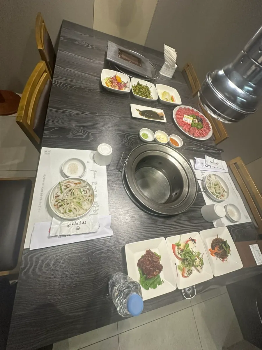 Interior of the restaurant in front of the hanwoo showcase