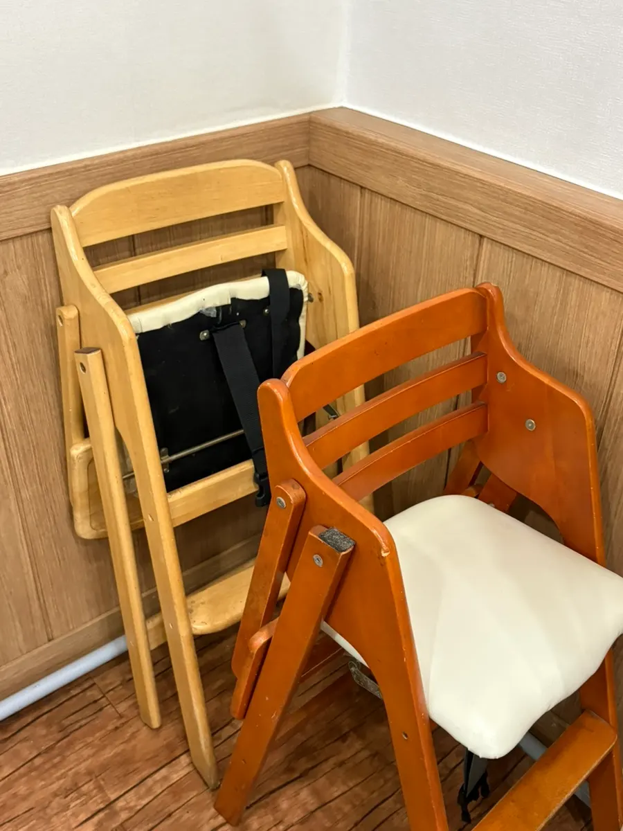 High chair set up inside Hanppong