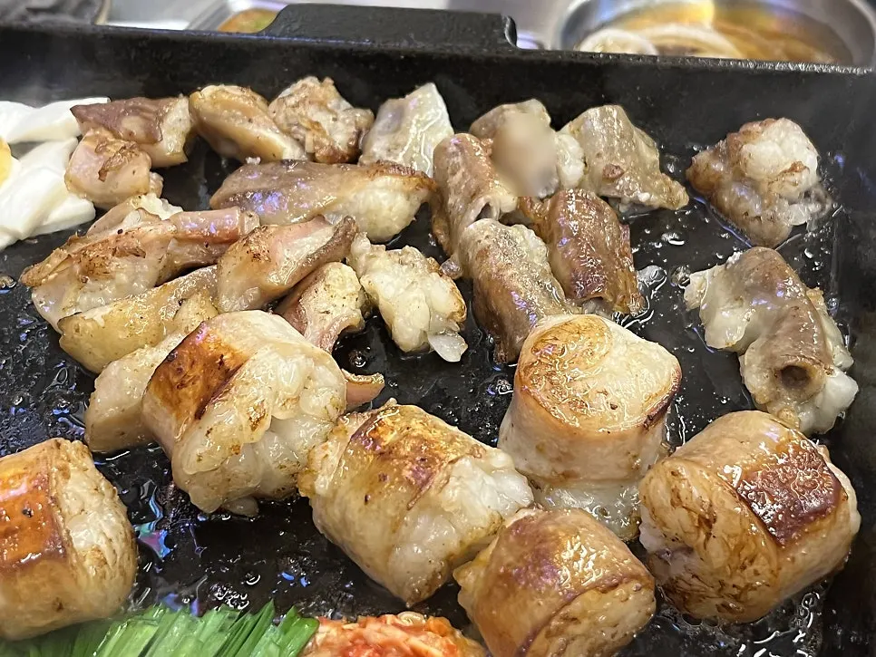 우화곱창 좌석에서 본 매장 분위기