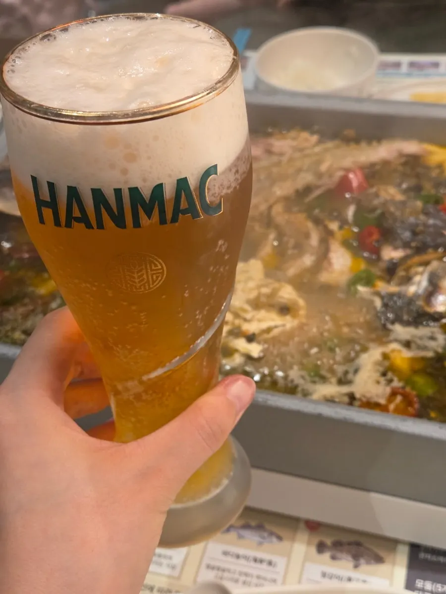 짭쪼름한 도삭면과 함께 마신 생맥주