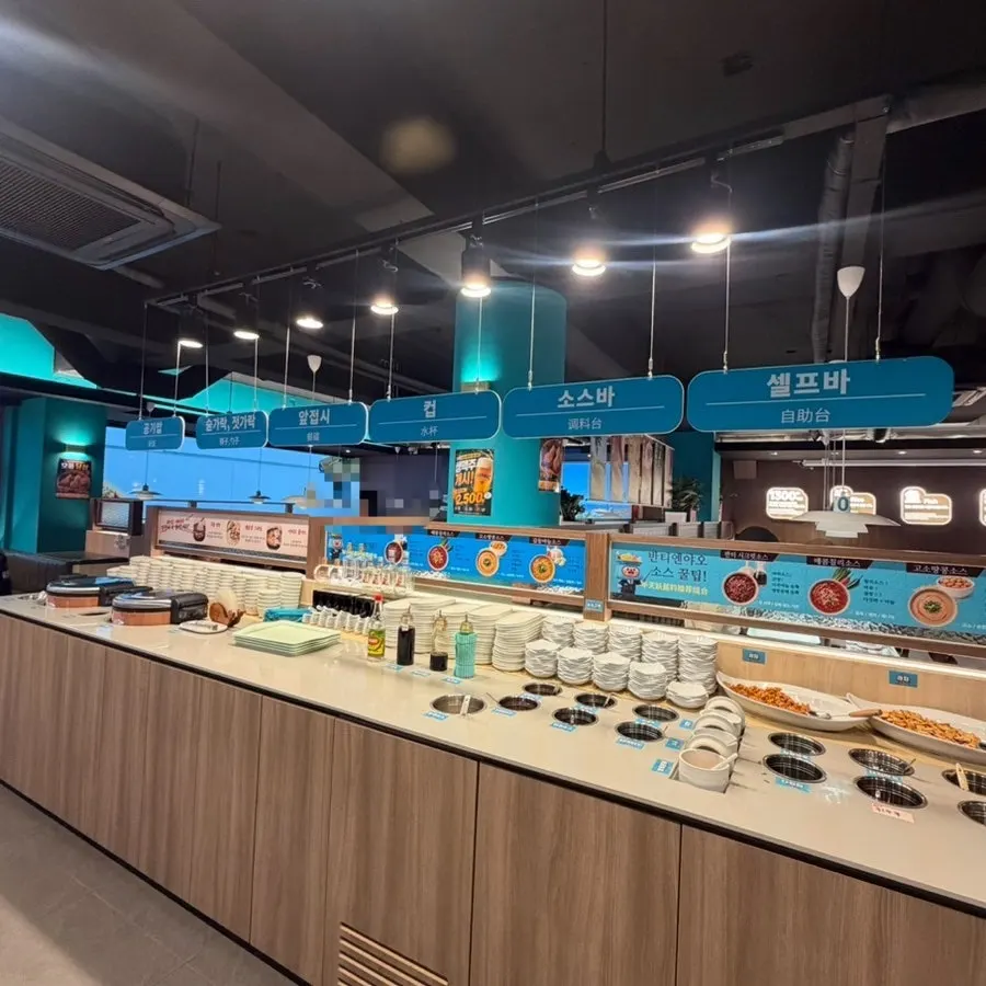 Self-serve bar set up on one side of the restaurant