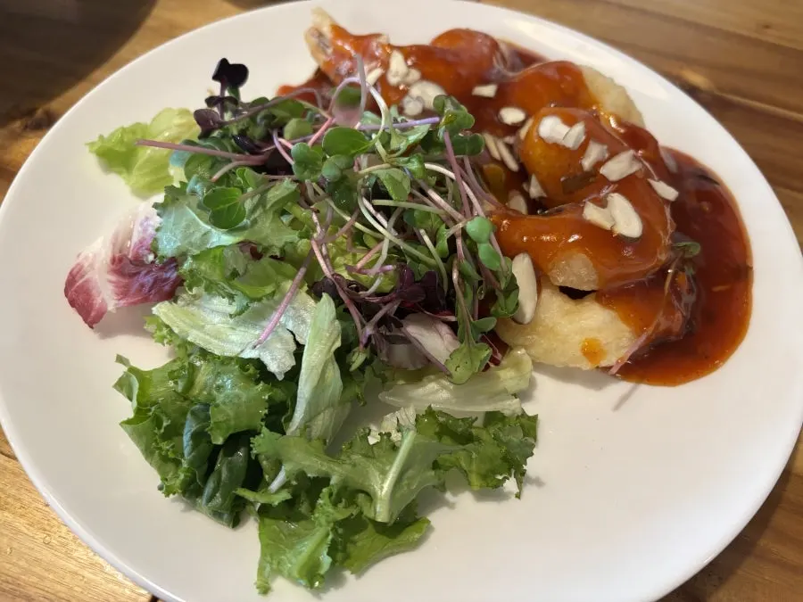 Chili shrimp with a sweet, tangy, spicy sauce
