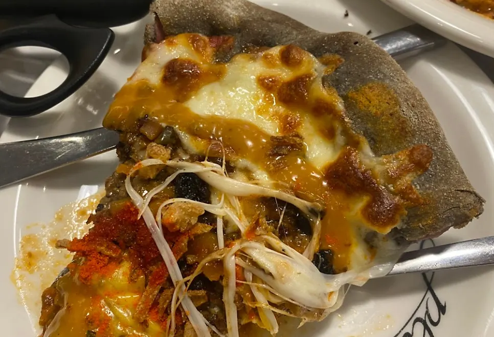 The full fresh-noodle pasta and pizza spread at Plate Dunsan Branch