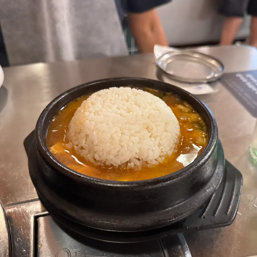 Han-don doenjang-jjigae received through the receipt review service