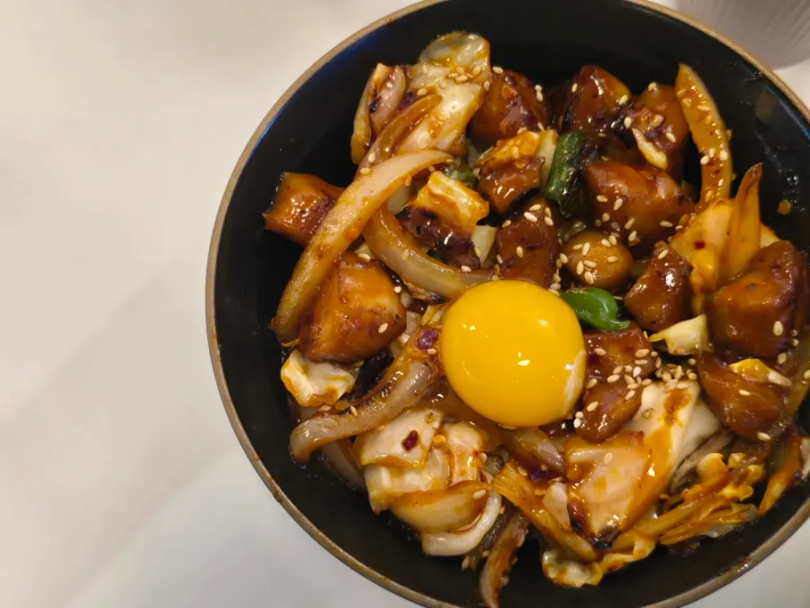 Dontoro-don topped with egg yolk