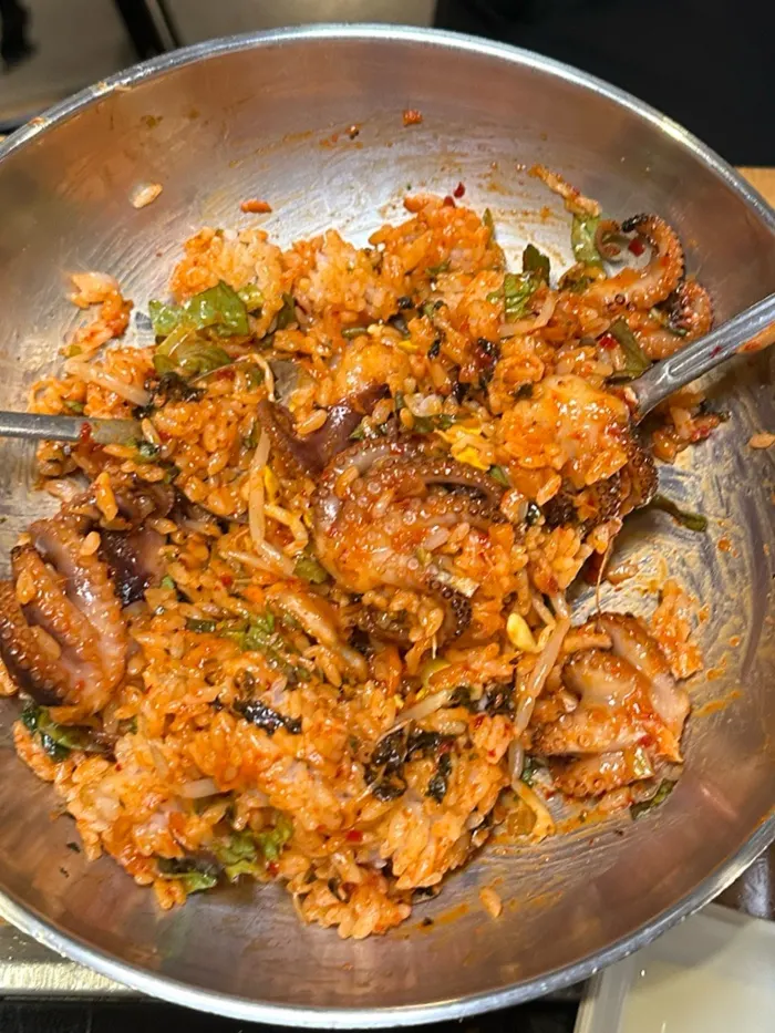 Octopus bibimbap mixed with bean sprouts