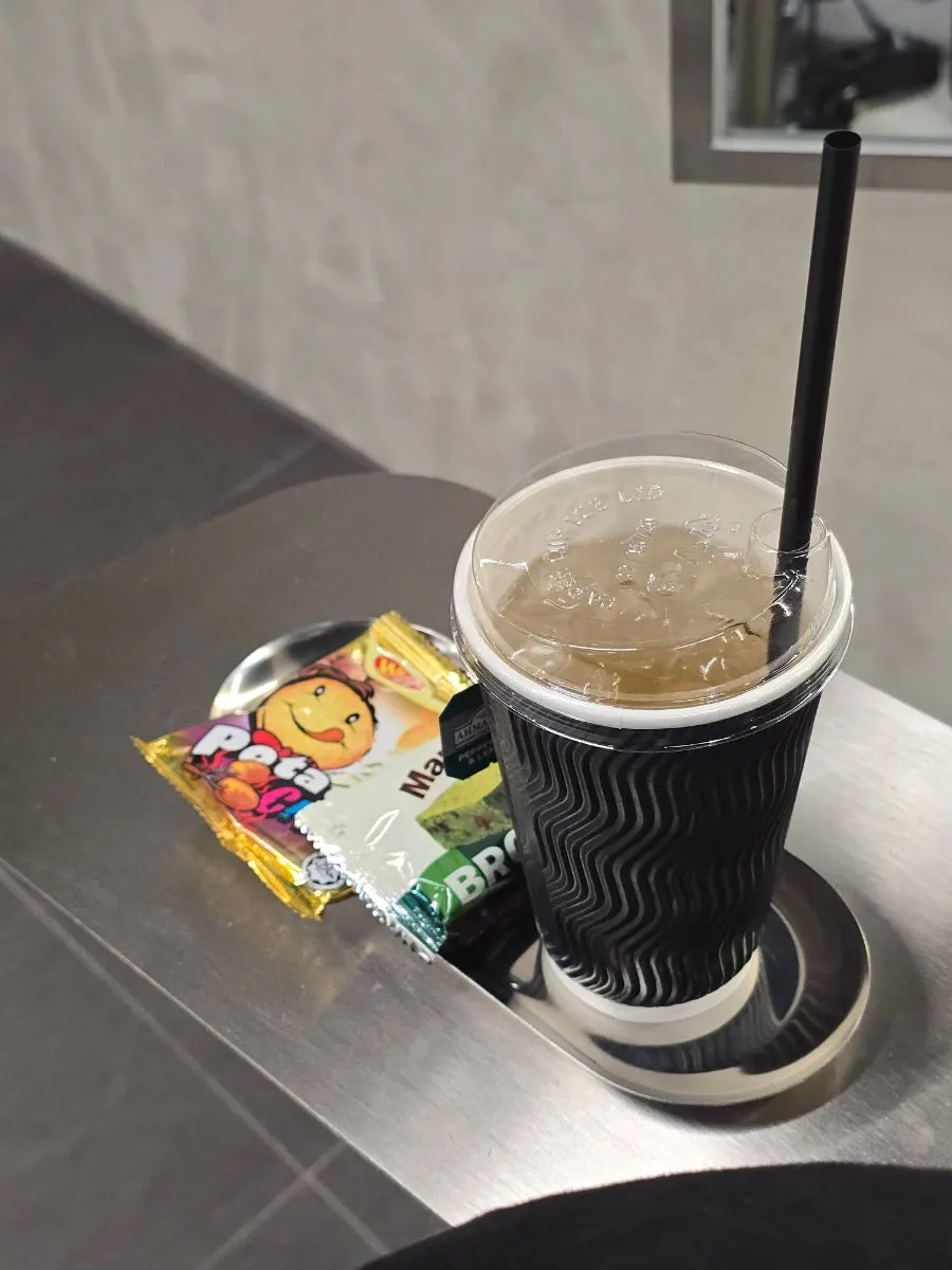 Consultation card with drink checkbox and matcha brownie