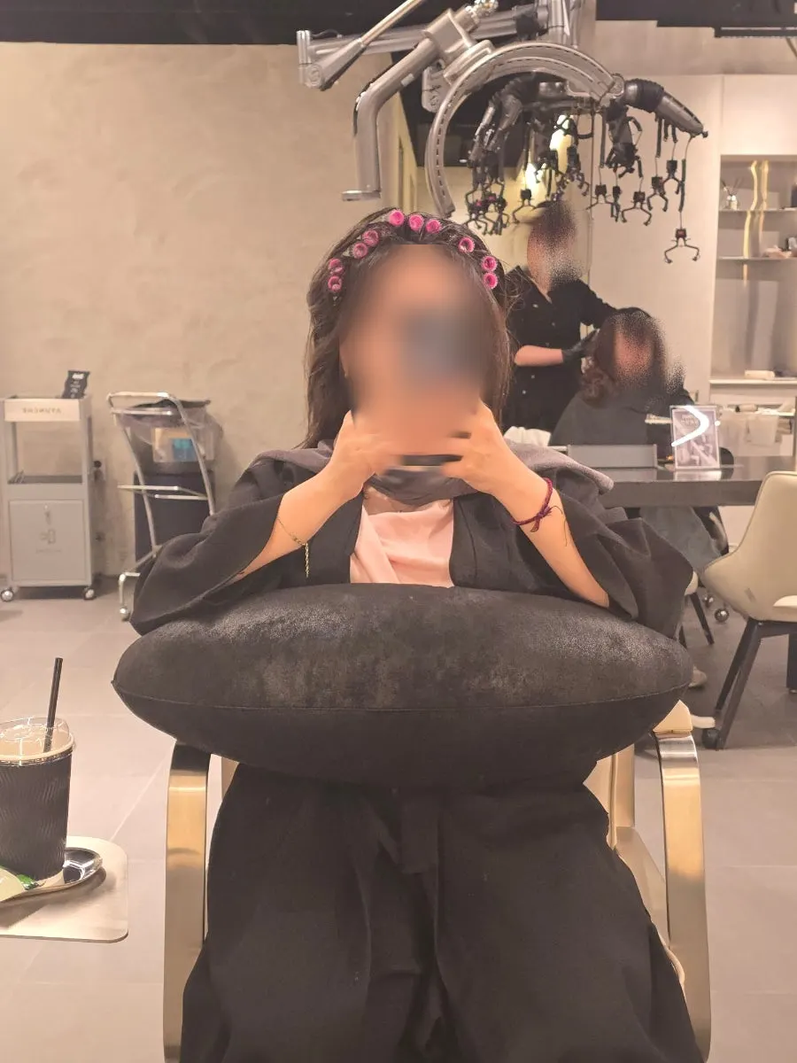 10-minute heat treatment during the root volume perm