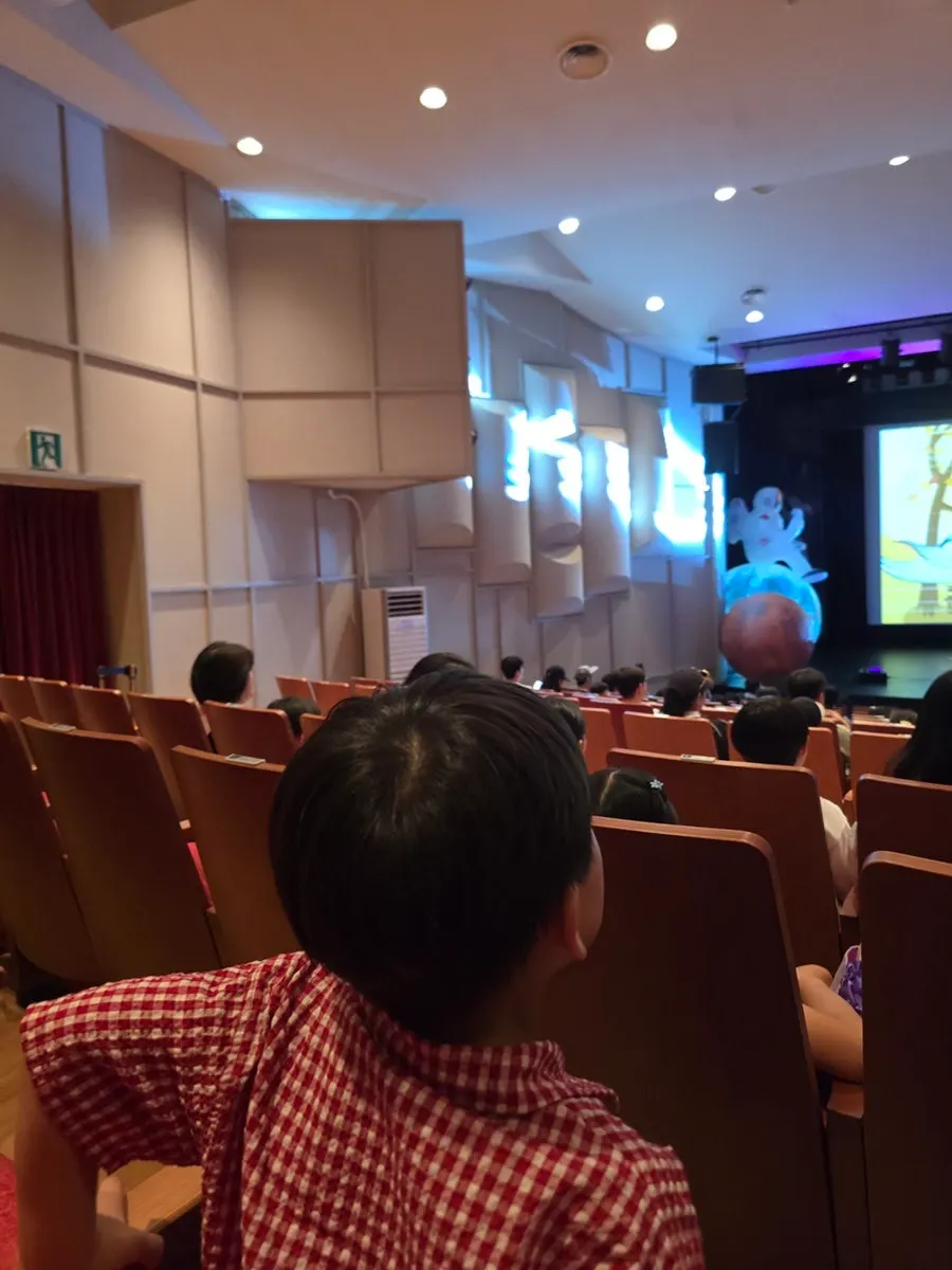 마술사 제이티의 과학실험실 공연 안내 세로 이미지
