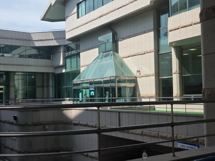 Path leading to the small theater at Pyeongsong Youth Culture Center