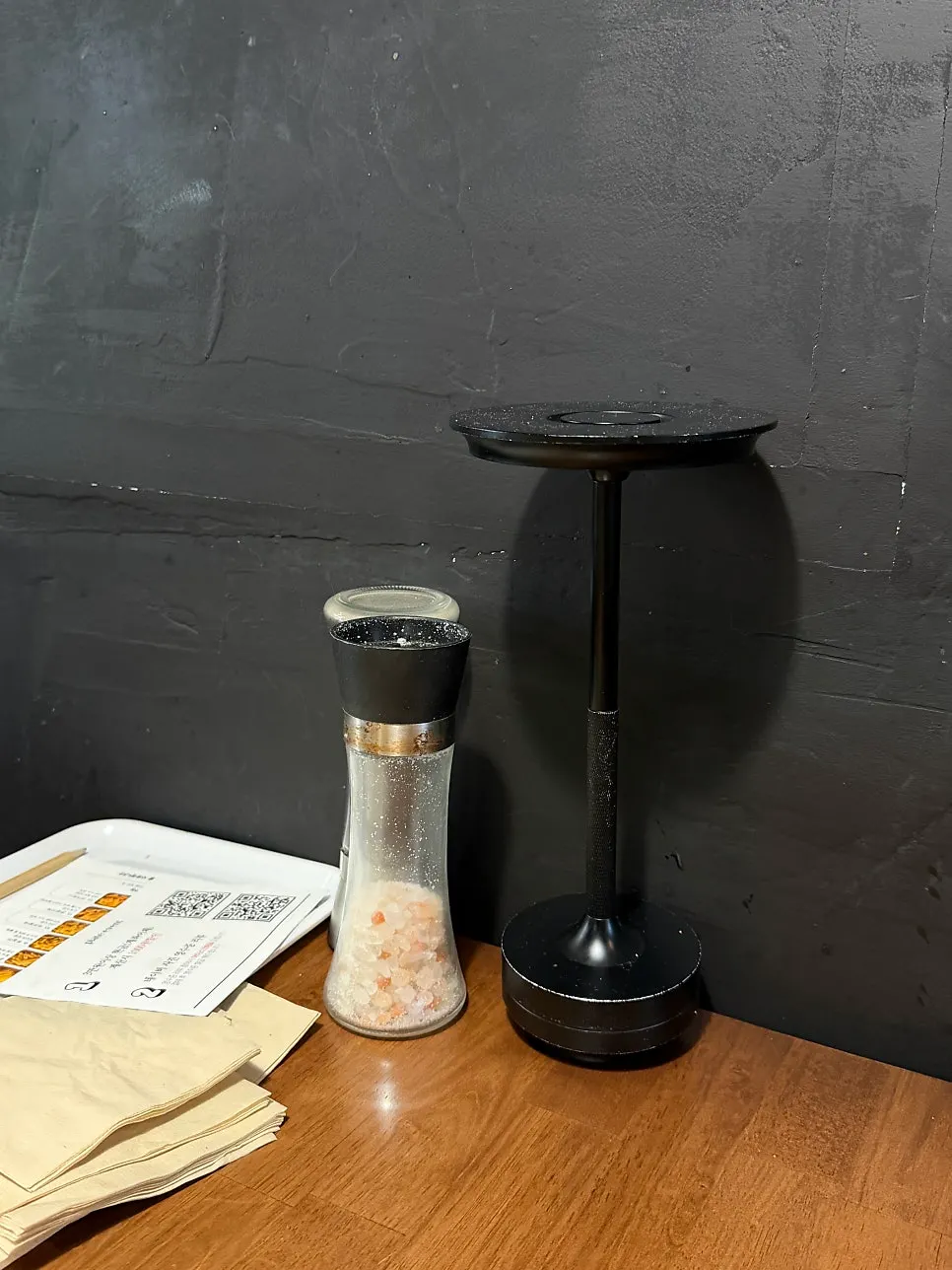 Table setting at Plate Sunhwa branch
