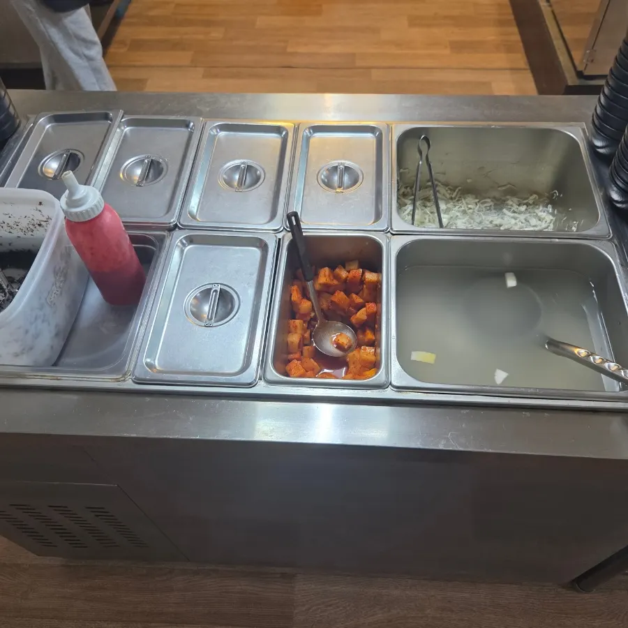아구문어찜 기본 반찬 구성