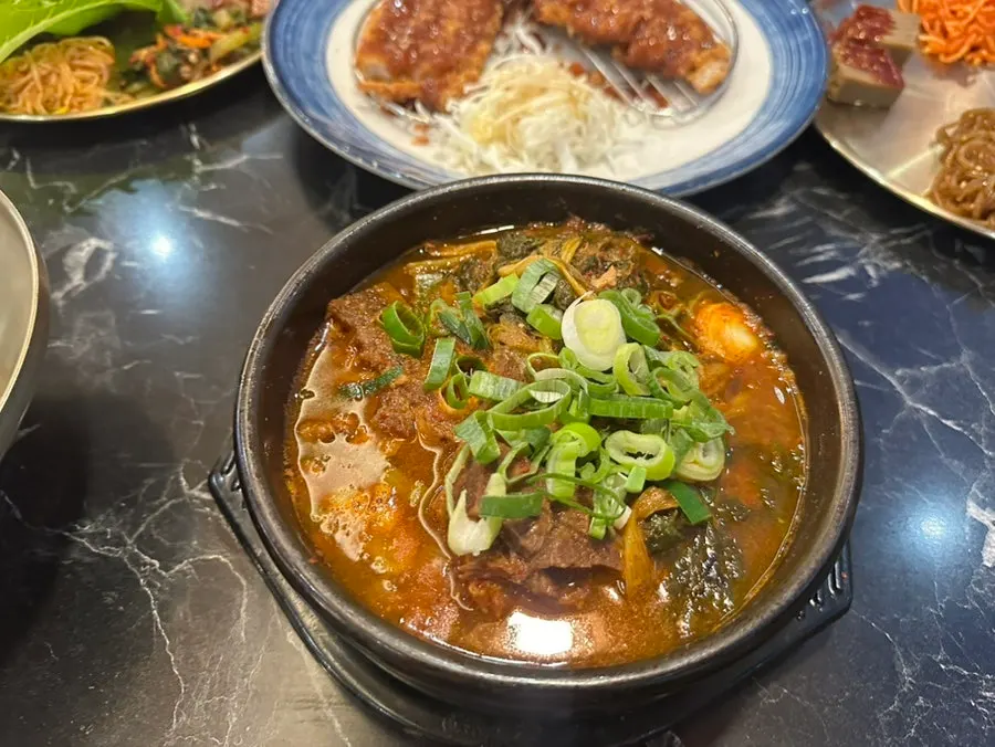 Aged kimchi cheonggukjang and pork cutlet set