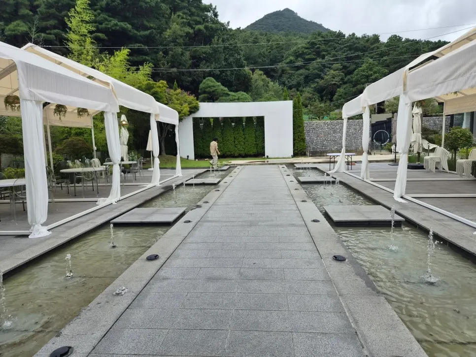 루온토 수통골점 넓은 야외 공간