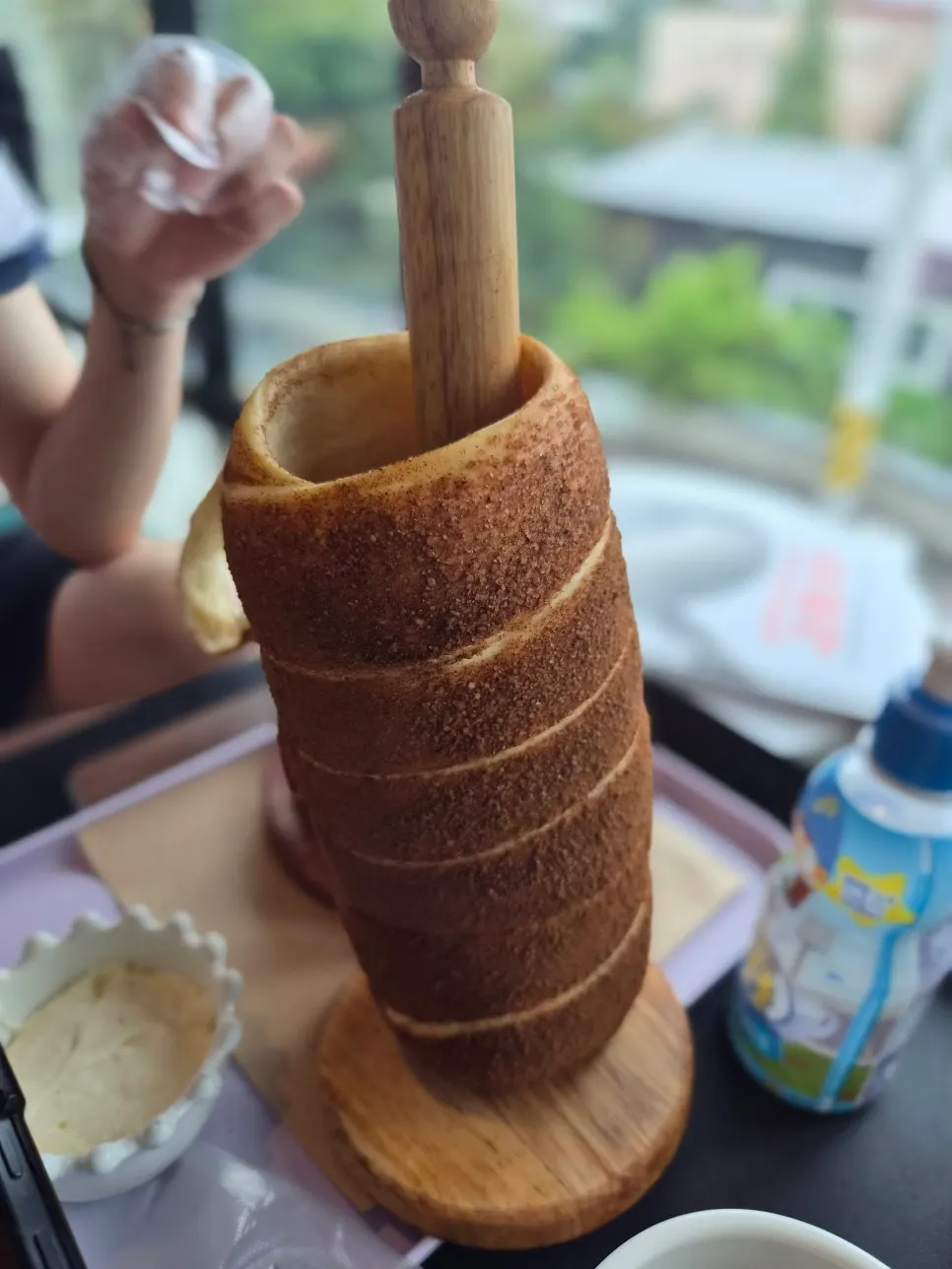 루온토 시나몬 굴뚝빵