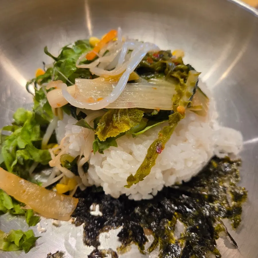 Spice level 3 fire-grilled pork stir-fry