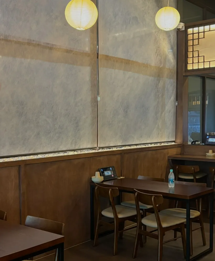 Usul, where daytime drinks are possible