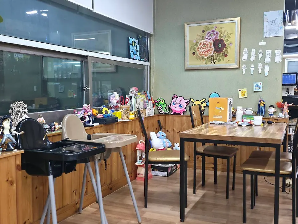 섬마을 단체 식사 공간