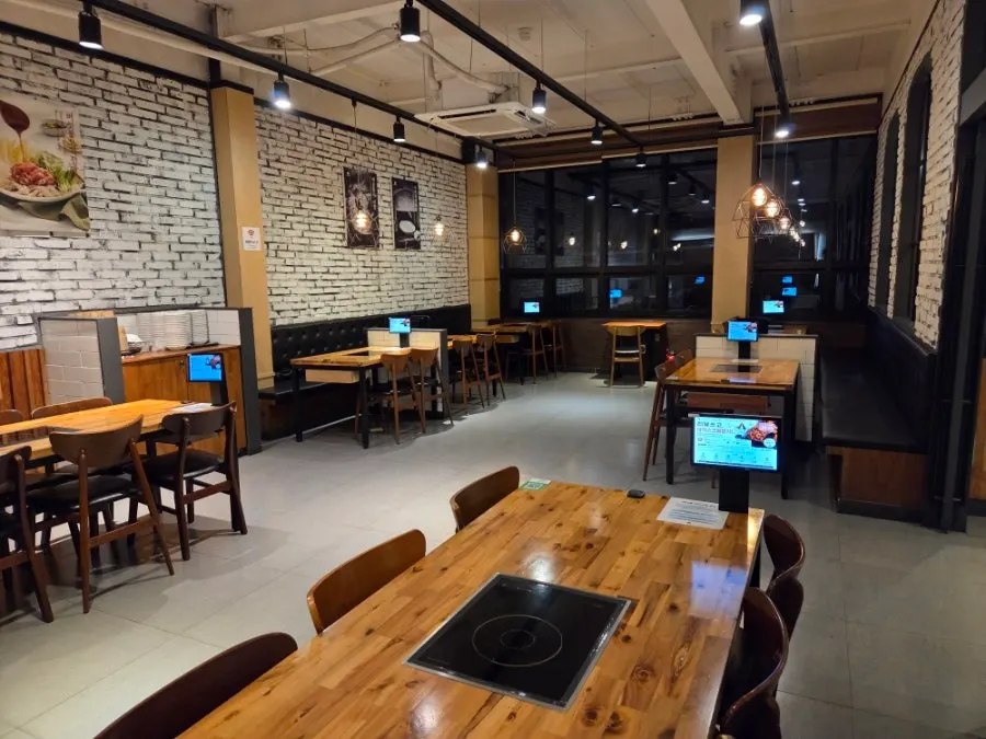 Spacious tables inside the restaurant