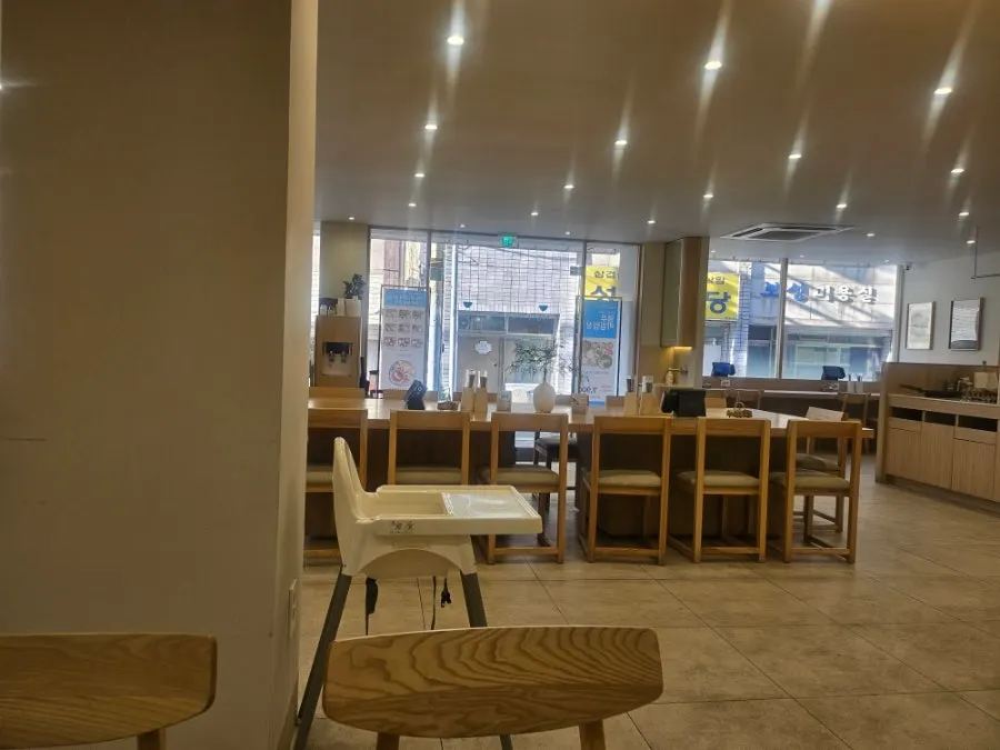 Tablet hi-order ordering screen at Cafe Dongi Daemyeong Station Branch