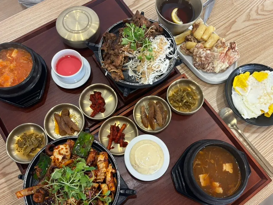 직접 만든 계란후라이 접시