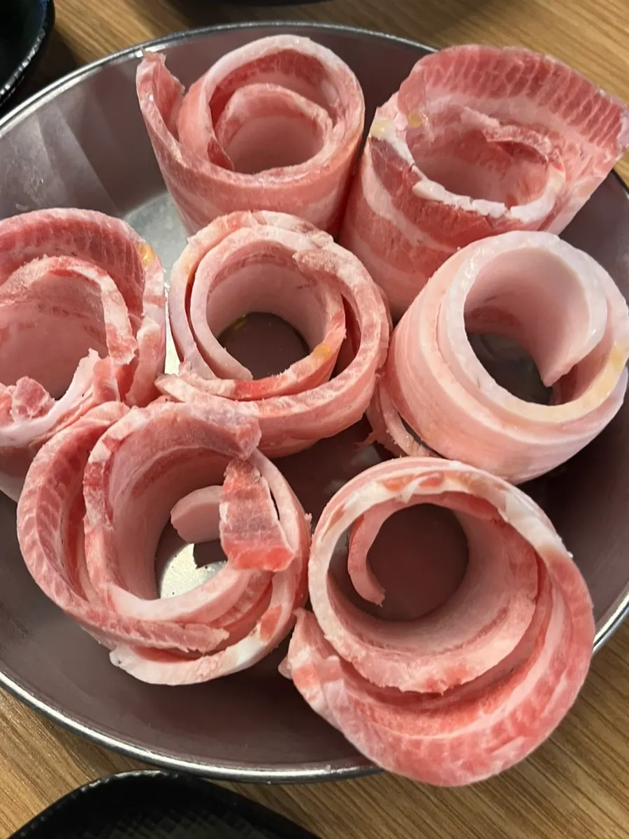 한눈에 보이는 즉석 대패 작업실