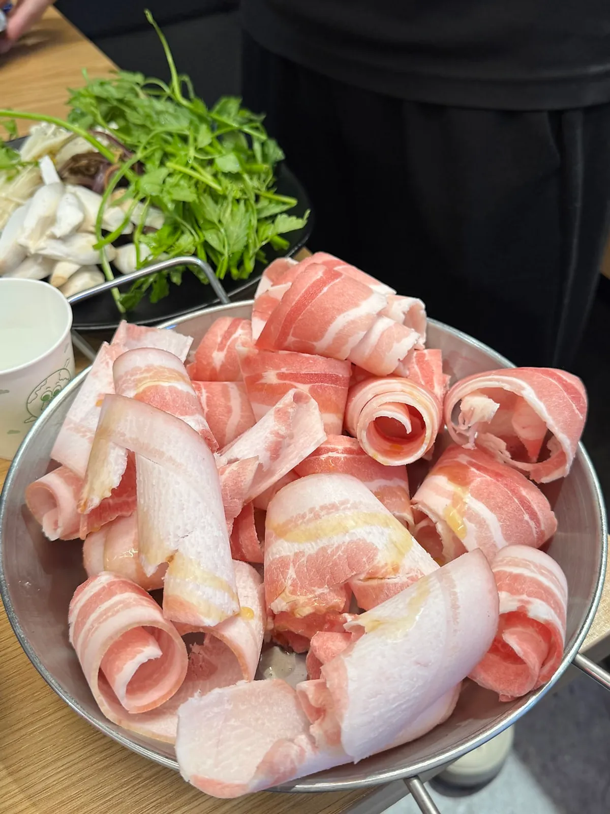 대패마켙 강남논현점 대패삼겹살 상차림