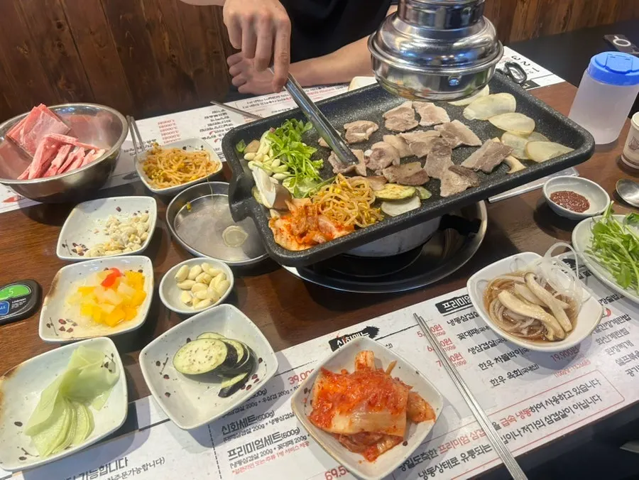 À la carte 500g pork belly with doenjang jjigae